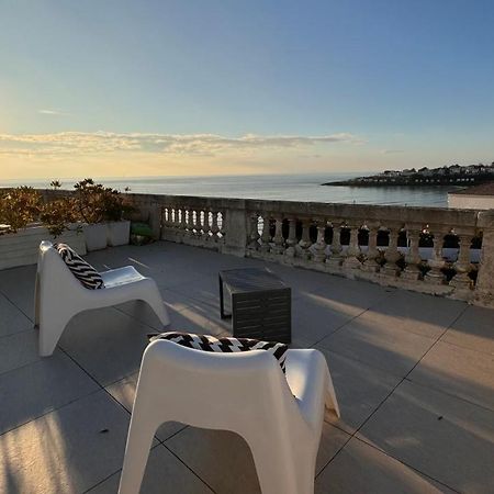 Appartement Vue Mer A Pontaillac Royan Exteriér fotografie