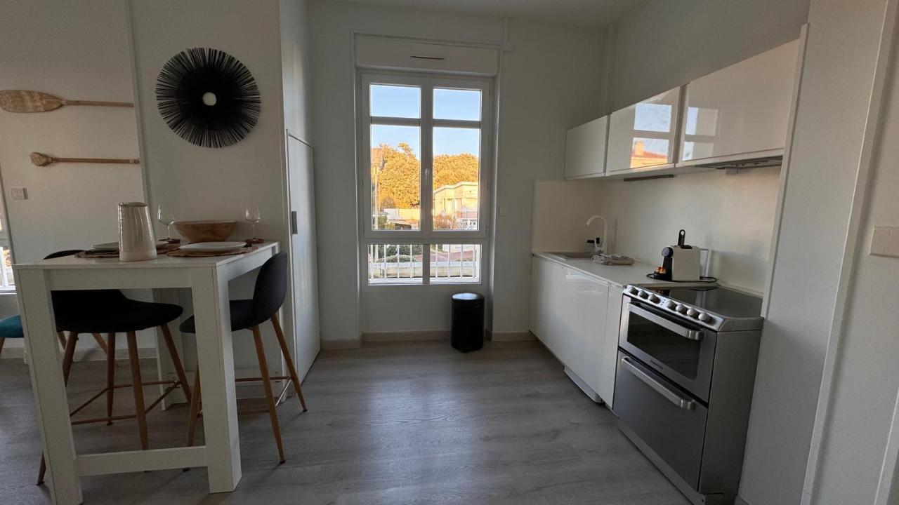 Appartement Vue Mer A Pontaillac Royan Exteriér fotografie